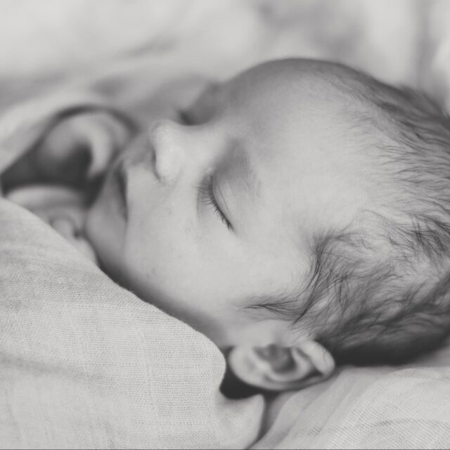It has been a baby week! I just finished the last newborn session for the week. I'm so tired, but I'm so excited to start editing! 
I thought I'd share a little throwback to a newborn session from last October. And say what you will about black and whites, I'll always have a special place in my heart for b&w newborn photos. :)