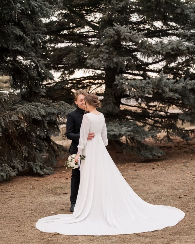 Congratulations to the new Mr. & Mrs. Thiessen! 
 It was an honour capturing your beautiful day.